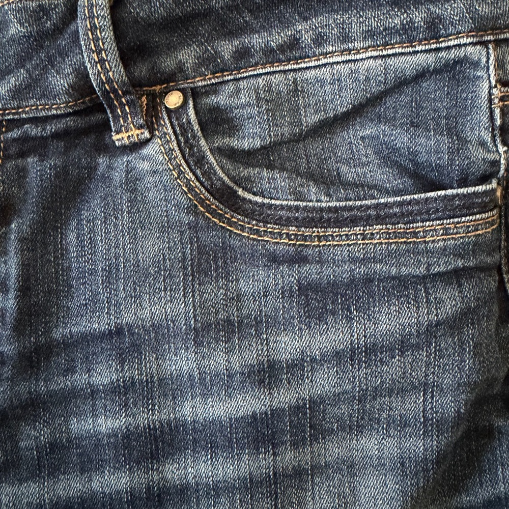 White House Black Market Dark Blue Slim Cropped Straight-Leg Jeans - Picture 7 of 7